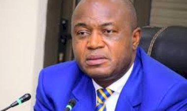 KINSHASA : LE GOUVERNEUR GENTINY NGOBILA RÉHABILITÉ