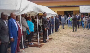 EPST :  Tony Mwaba a inauguré les nouveaux bâtiments du CS Maman Sifa