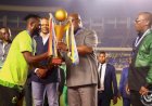Félix Tshisekedi remet le trophée de la Coupe du Congo