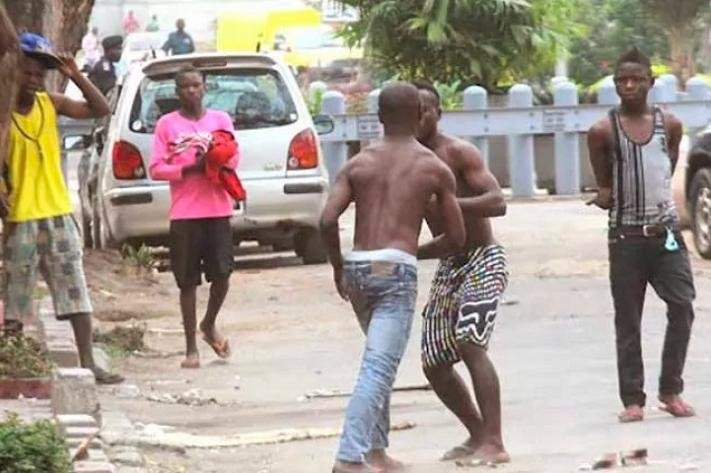 Kinshasa : La police met en place 4 numéros pour dénoncer des cas d'insécurité