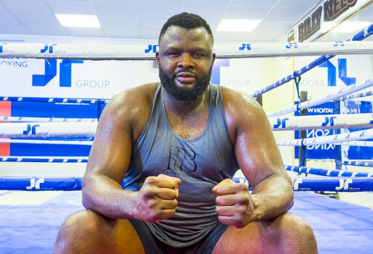 Boxe :  Voici le prochain adversaire de Martin Bakole