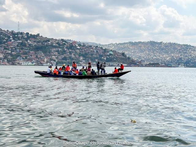 Nord-Kivu: le gouverneur interdit  la navigation diurne sur le lac Kivu (Comminiqué)