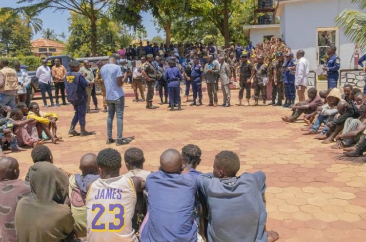 Insécurité à Bunia : Des dizaines de criminels présentés aux autorités après une opération musclée